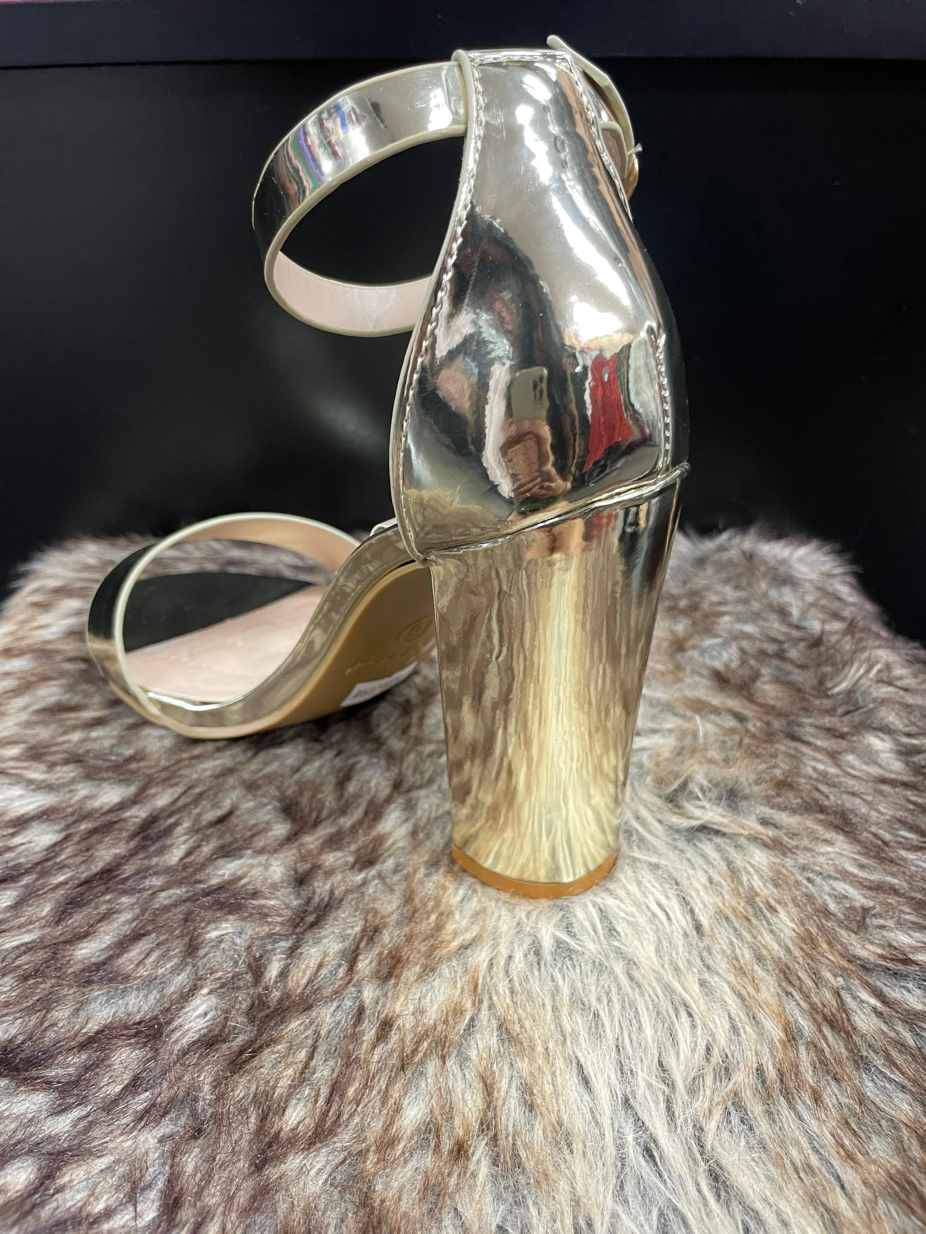 Amber Gold Metallic Hells