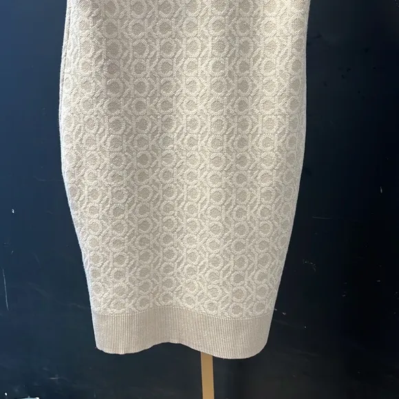 Calvin Klein CK Logo Sleeveless Sweater Dress size Medium