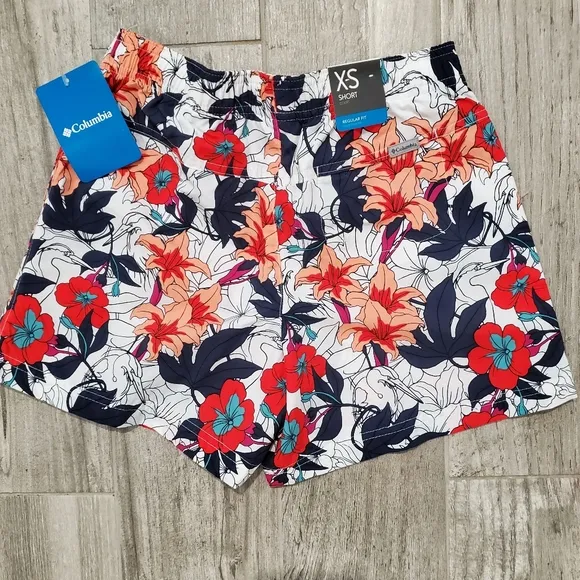 Columbia Women's Sandy River II Printed Shorts Size XS