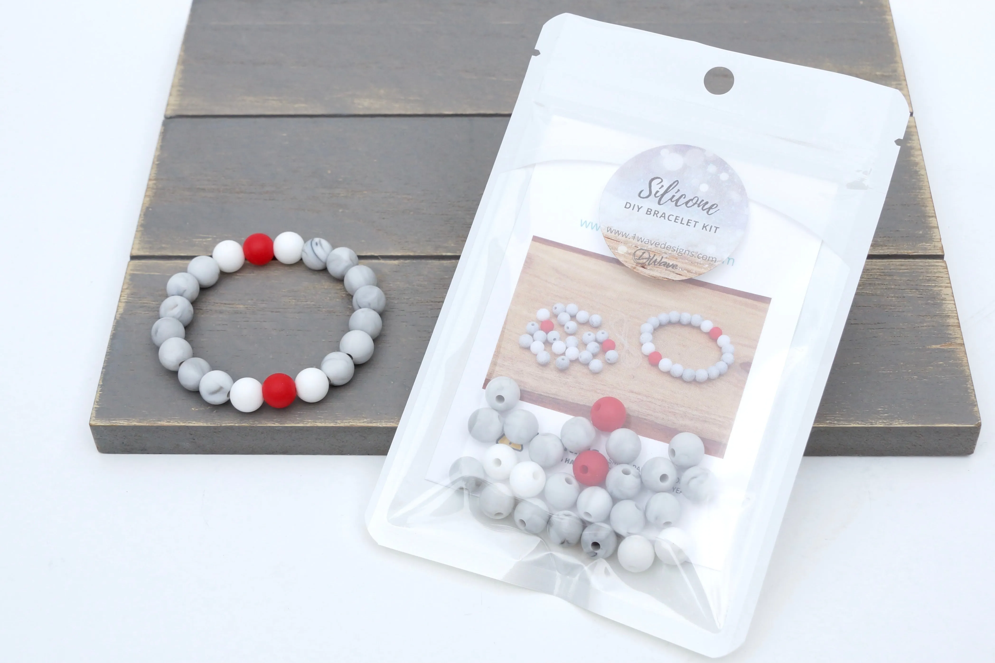 Cozy Cabin Bracelet Kit