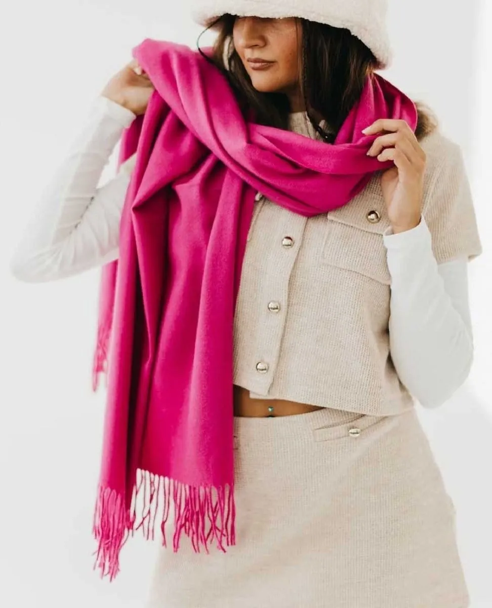 Cozy Cashmere Scarf Fuchsia
