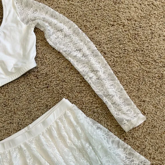 Dance Costume White Lace Crop Top Handkerchief Skirt Booty Shorts Medium