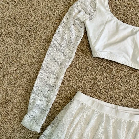 Dance Costume White Lace Crop Top Handkerchief Skirt Booty Shorts Medium