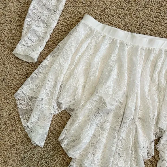 Dance Costume White Lace Crop Top Handkerchief Skirt Booty Shorts Medium