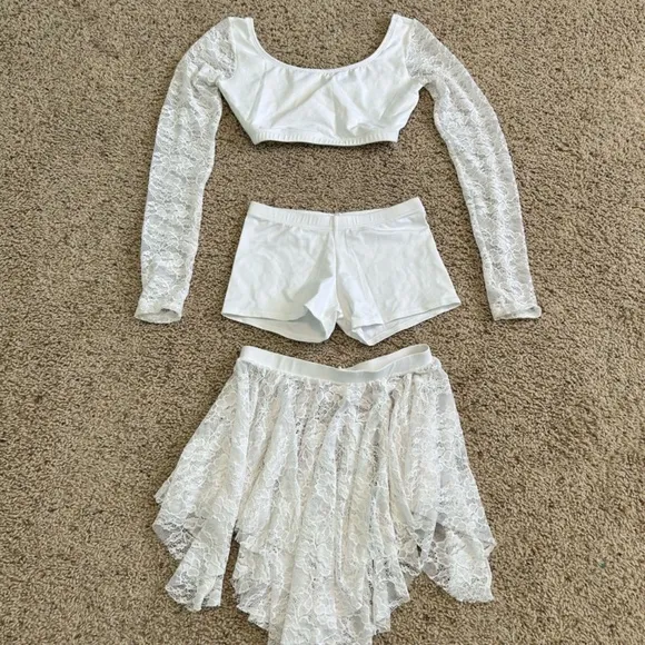 Dance Costume White Lace Crop Top Handkerchief Skirt Booty Shorts Medium