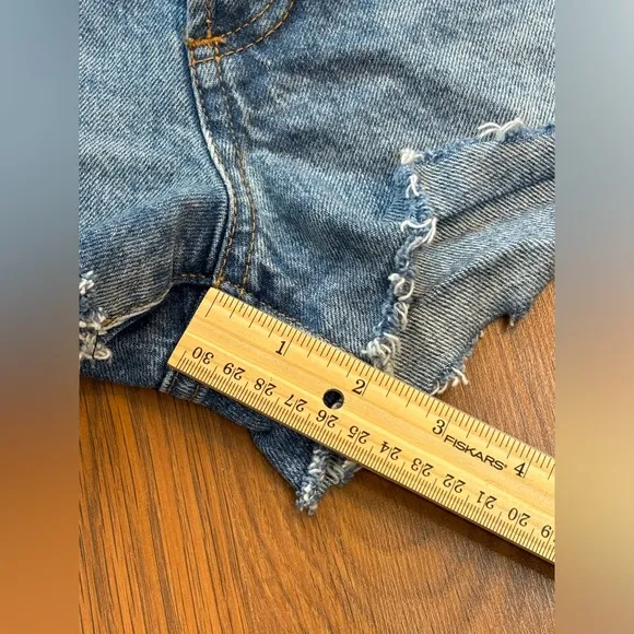 DENIM FORUM Yoko Short ARITZIA Button Fly Vintage Booty Blue Jean Cut Off Raw 26