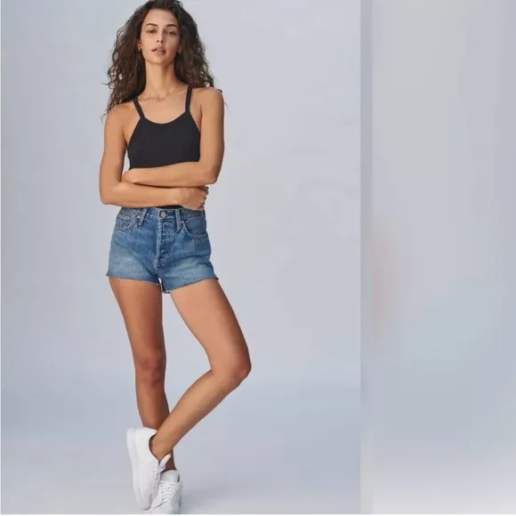 DENIM FORUM Yoko Short ARITZIA Button Fly Vintage Booty Blue Jean Cut Off Raw 26