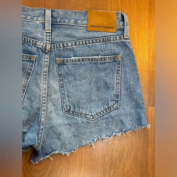 DENIM FORUM Yoko Short ARITZIA Button Fly Vintage Booty Blue Jean Cut Off Raw 26