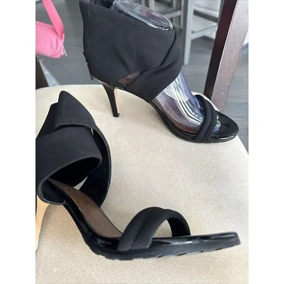 Donald‎ Pliner Tilly Black  Sandal Heels Fabric Zip Sz 6.5 Leather Sole
