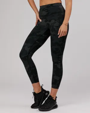 Elixir 7/8 Length Tights - Black Camo