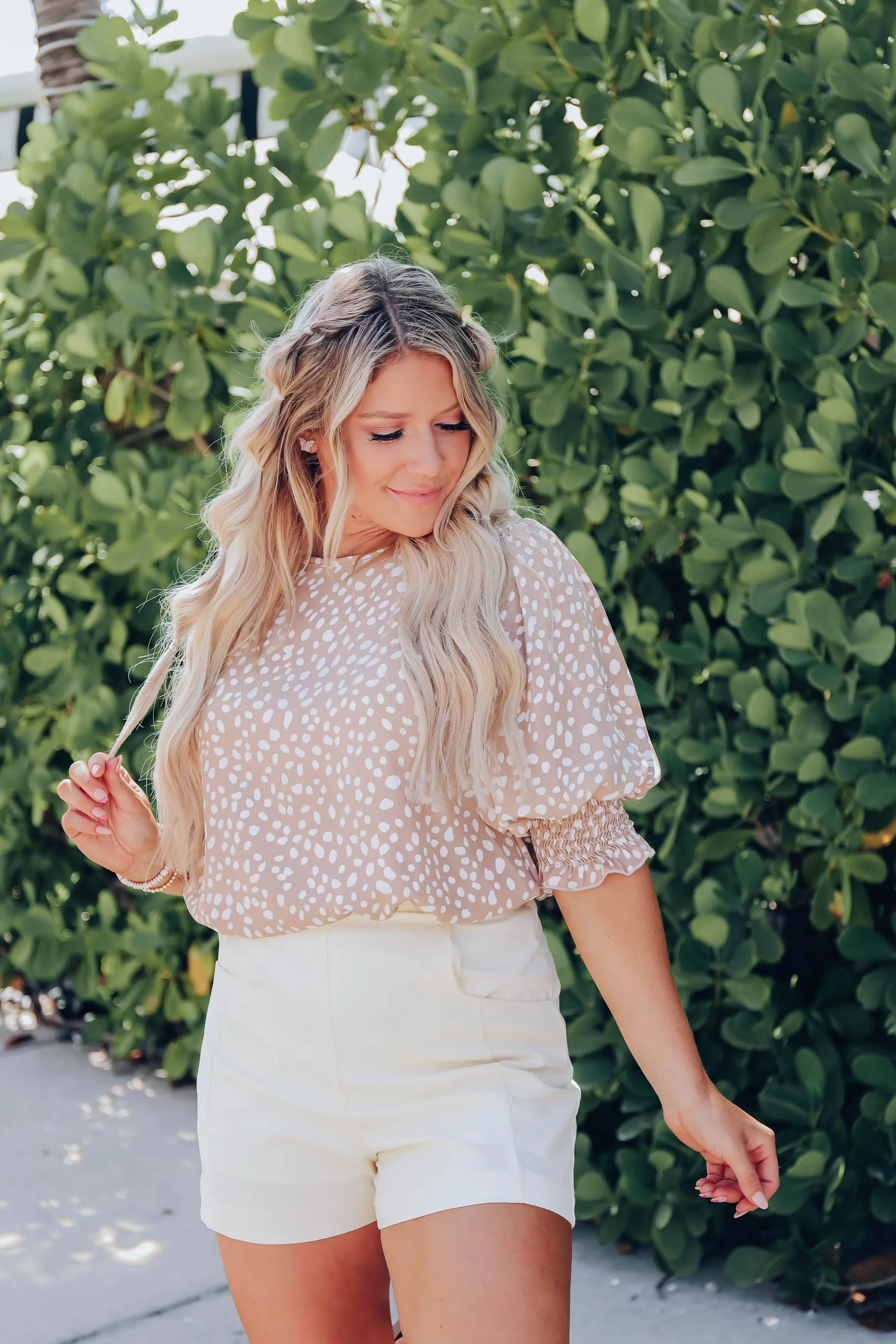 Fashion Forward High Waisted Shorts - Cream