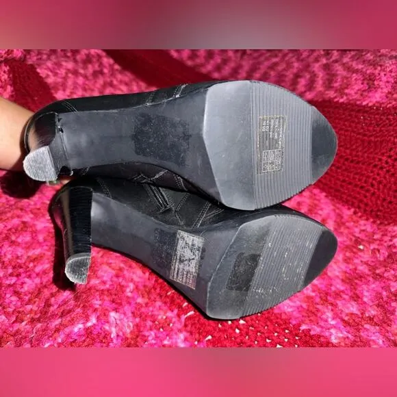 FRENCH CONNECTION Stiletto Platform Black Leather Booties Women’s Size 10 (40)