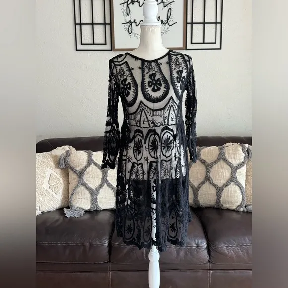 Jen's Pirate Booty Free People Black Lace Teardrop Pixie Dress Size S Boho Cute