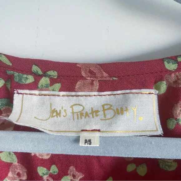 Jen’s Pirate Booty Valencia Red Floral Kaftan Dress Small