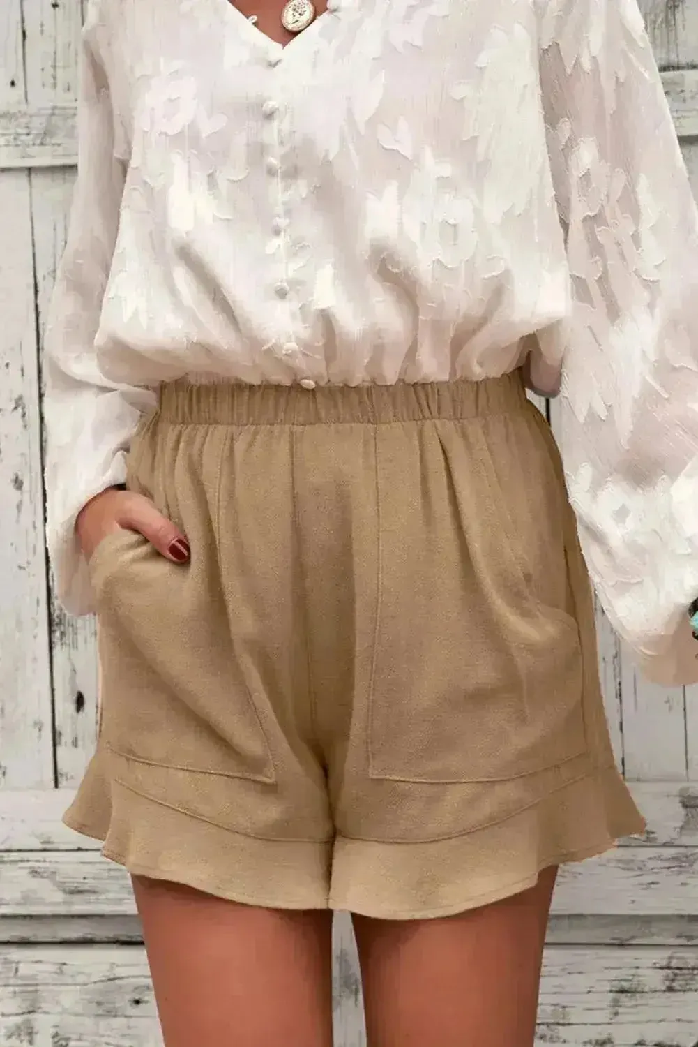 Khaki Flutter Shorts – Women Casual Pockets | Polyester-Spandex Blend