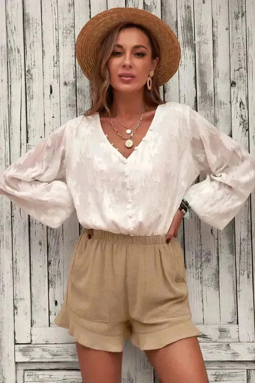 Khaki Flutter Shorts – Women Casual Pockets | Polyester-Spandex Blend