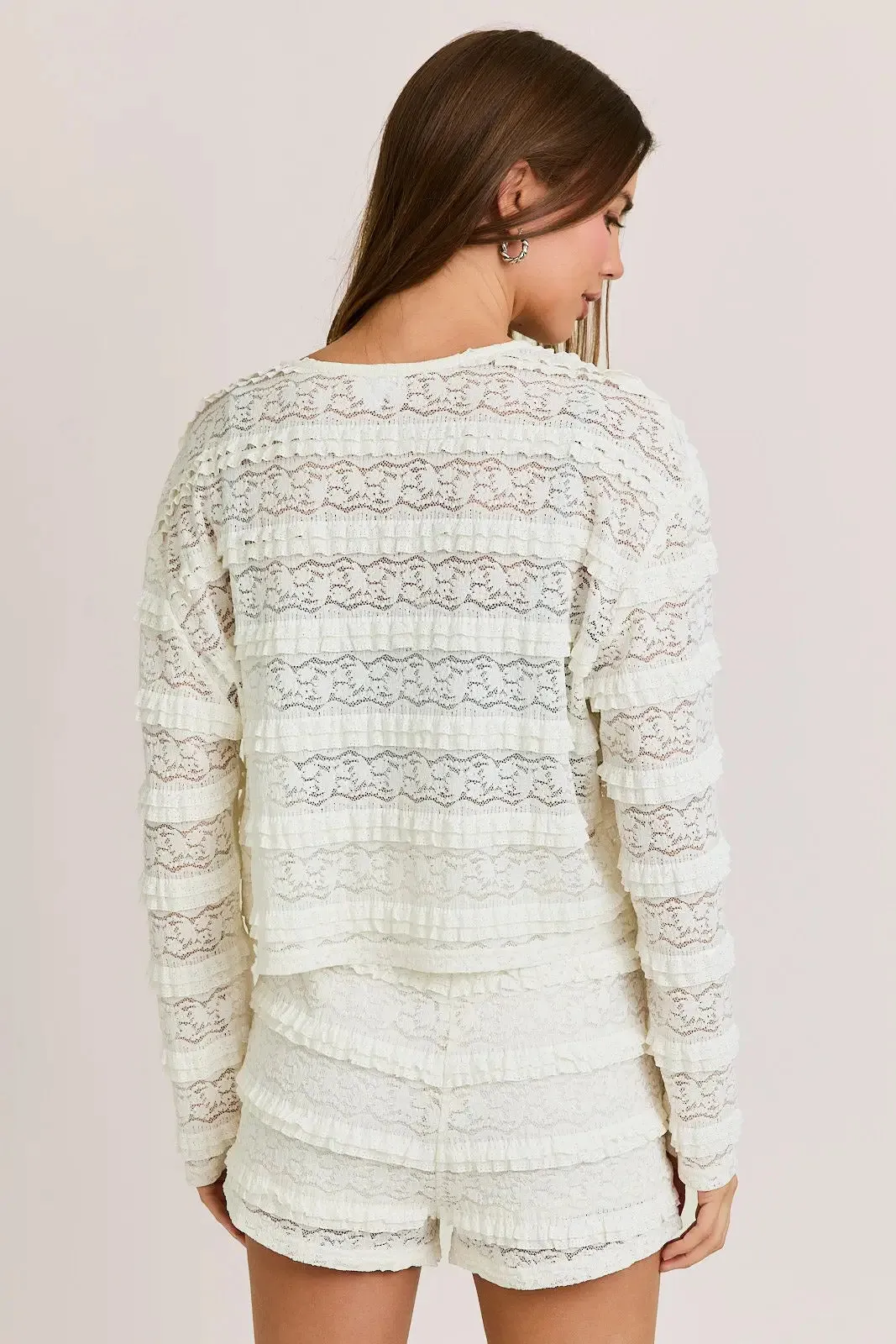 LACE FITTED SHORT