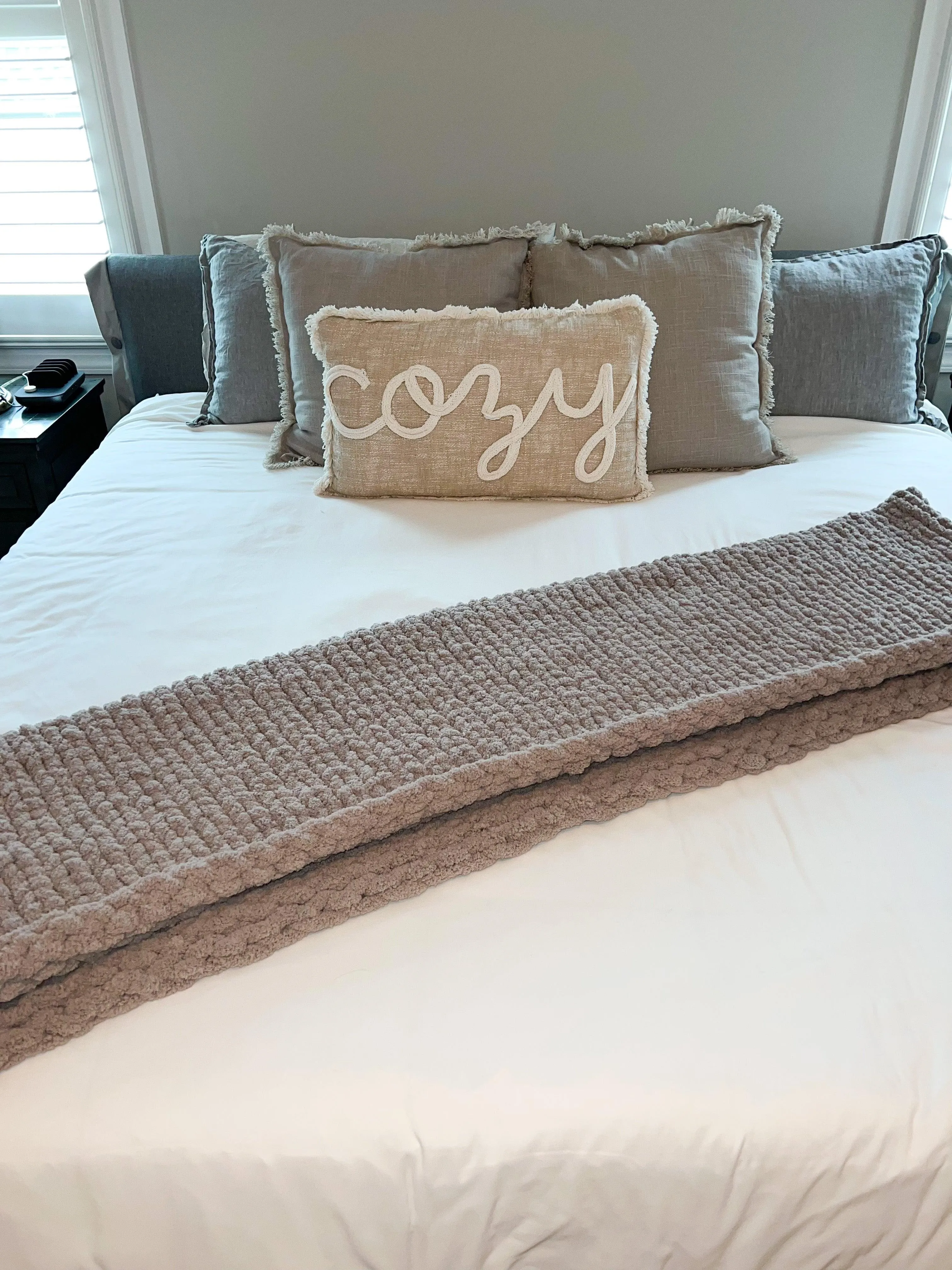 Latte Cozy Throw