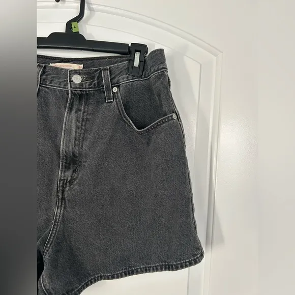 Levi's Premium High Loose Shorts Legit Black Size 30