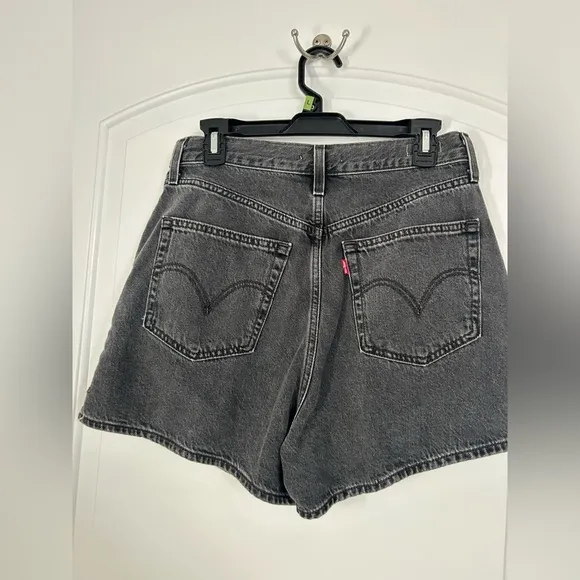 Levi's Premium High Loose Shorts Legit Black Size 30