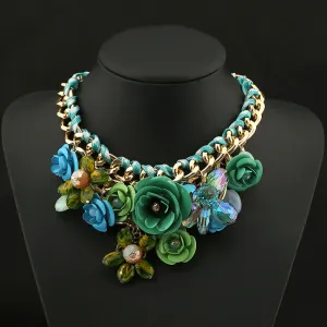 Loveena Necklace