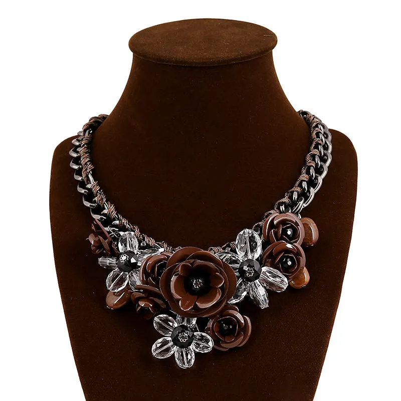 Loveena Necklace