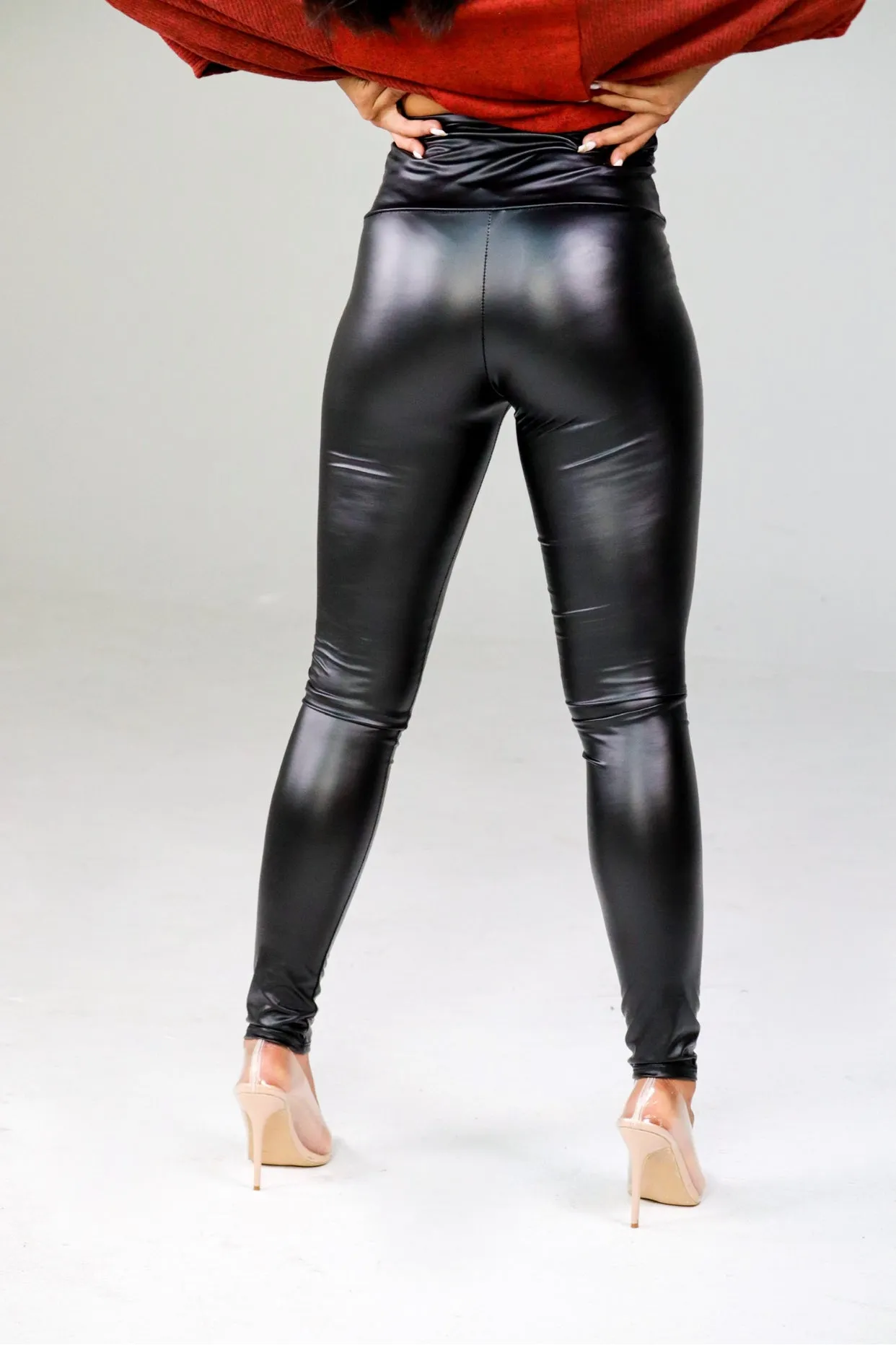 Matte Black Leggings Curvy