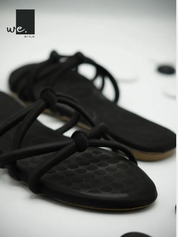 Minimalist Knotted Slip-On (Black)