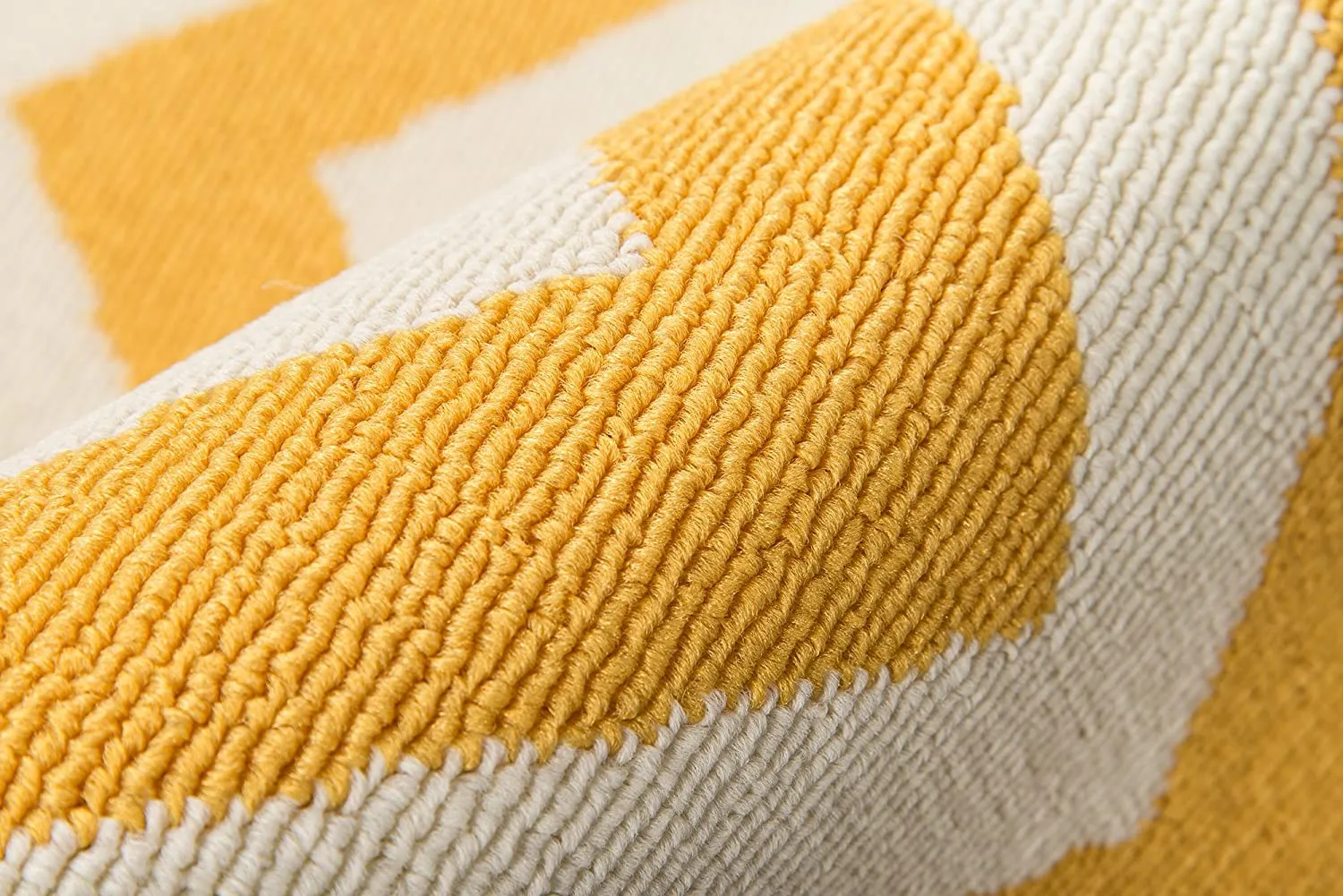 Momeni Rugs Baja Collection Contemporary Indoor Outdoor Area Rug, 5'3"x7'6", Yellow, Made In Egypt! Retails $220 W/Tax!