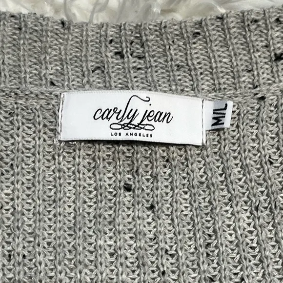 New CARLY JEAN Los Angeles Rhea Sweater Speckled Gray Oversized Fit V-Neck