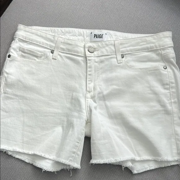 Paige Jimmy Jimmy Short