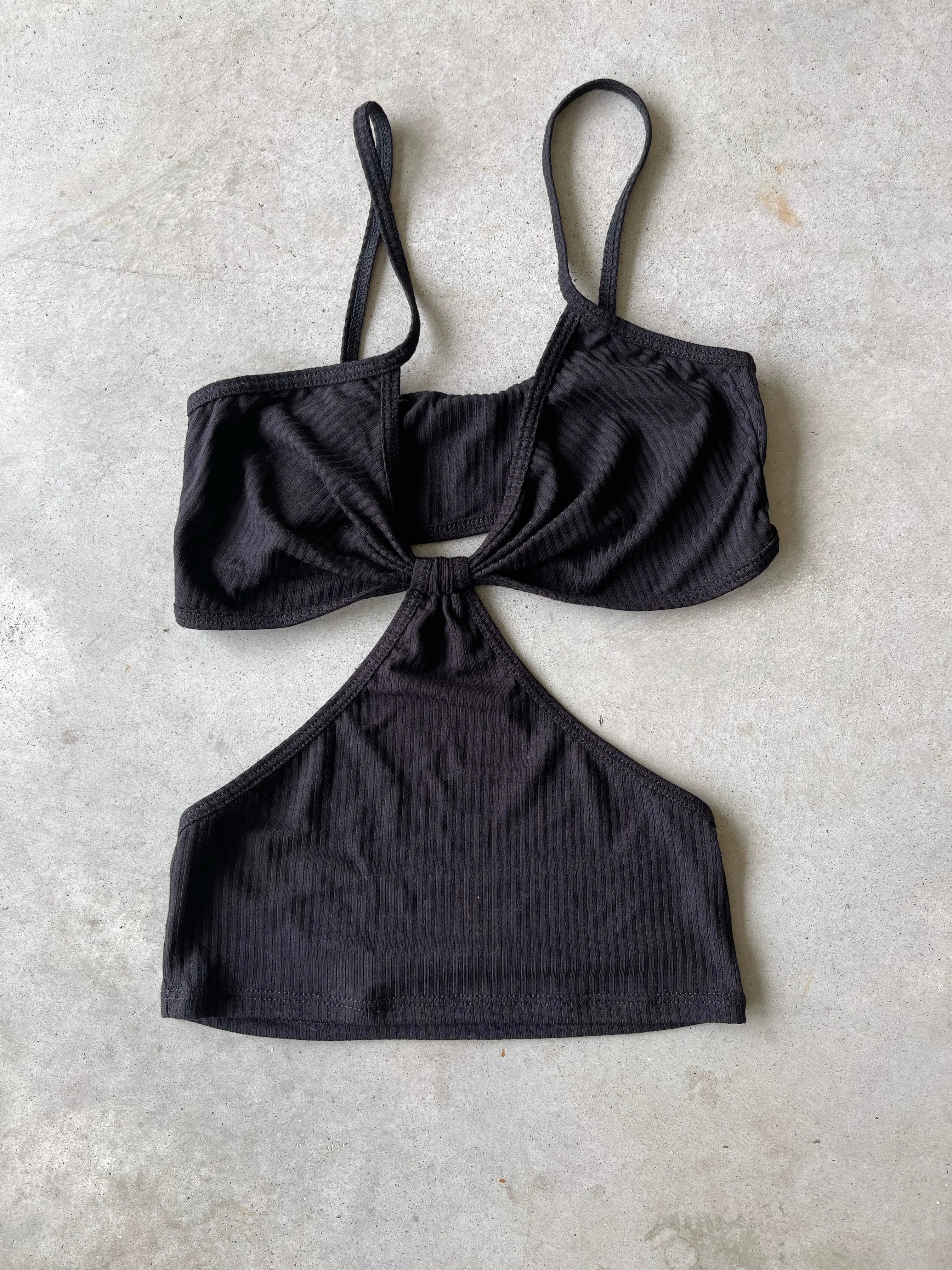 Ribbed Side Cuts Top | Black