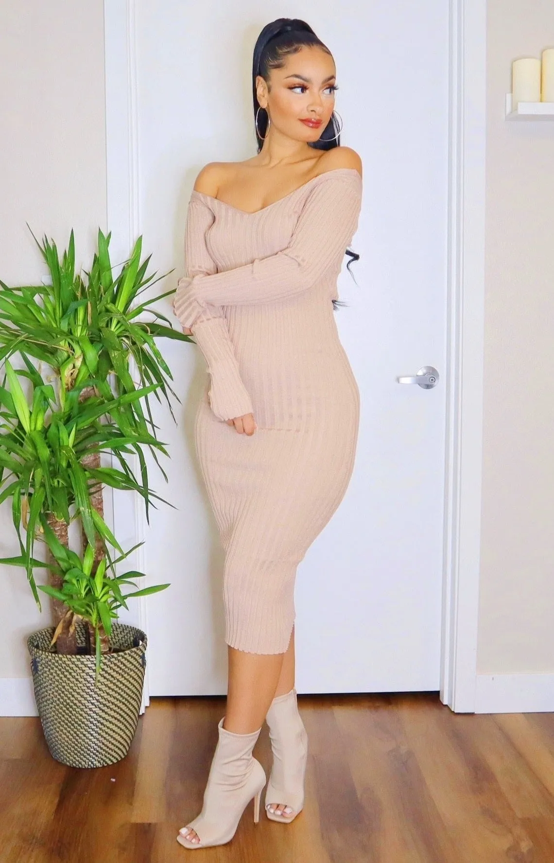 Ribbed Sweater Midi Dress (Sand)
