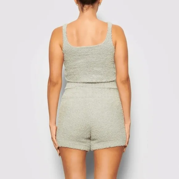 SKIMS Aqua 2 Piece Cozy Knit Matching Set Tank Top Shorts Fuzzy Green size small