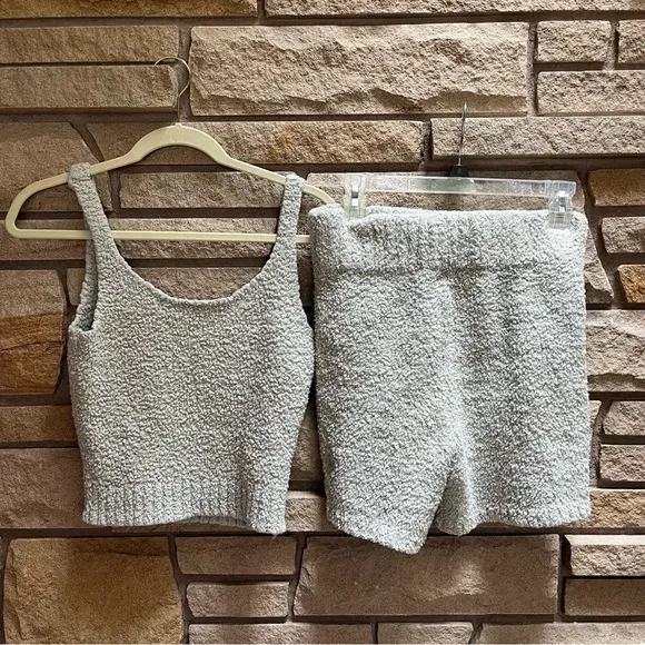 SKIMS Aqua 2 Piece Cozy Knit Matching Set Tank Top Shorts Fuzzy Green size small