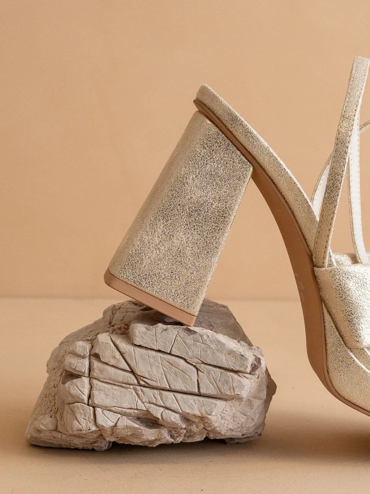 The Zoey | Light Gold  knotted band platform  heel