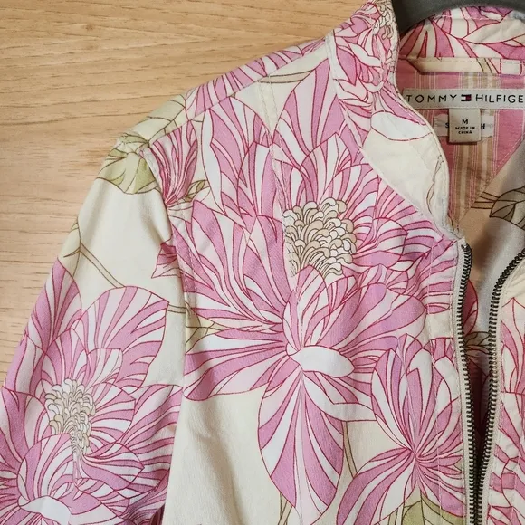 TOMMY HILFIGER VINTAGE 90s FLORAL CREAM AND PINK CLASSIC FULL ZIP JACKET MEDIUM