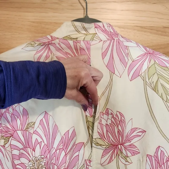 TOMMY HILFIGER VINTAGE 90s FLORAL CREAM AND PINK CLASSIC FULL ZIP JACKET MEDIUM