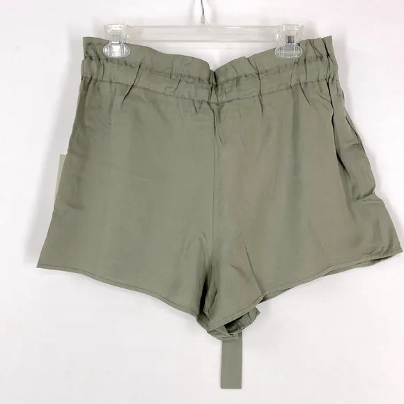 Tularosa Shorts in Sage Light Green Size S from REVOLVE