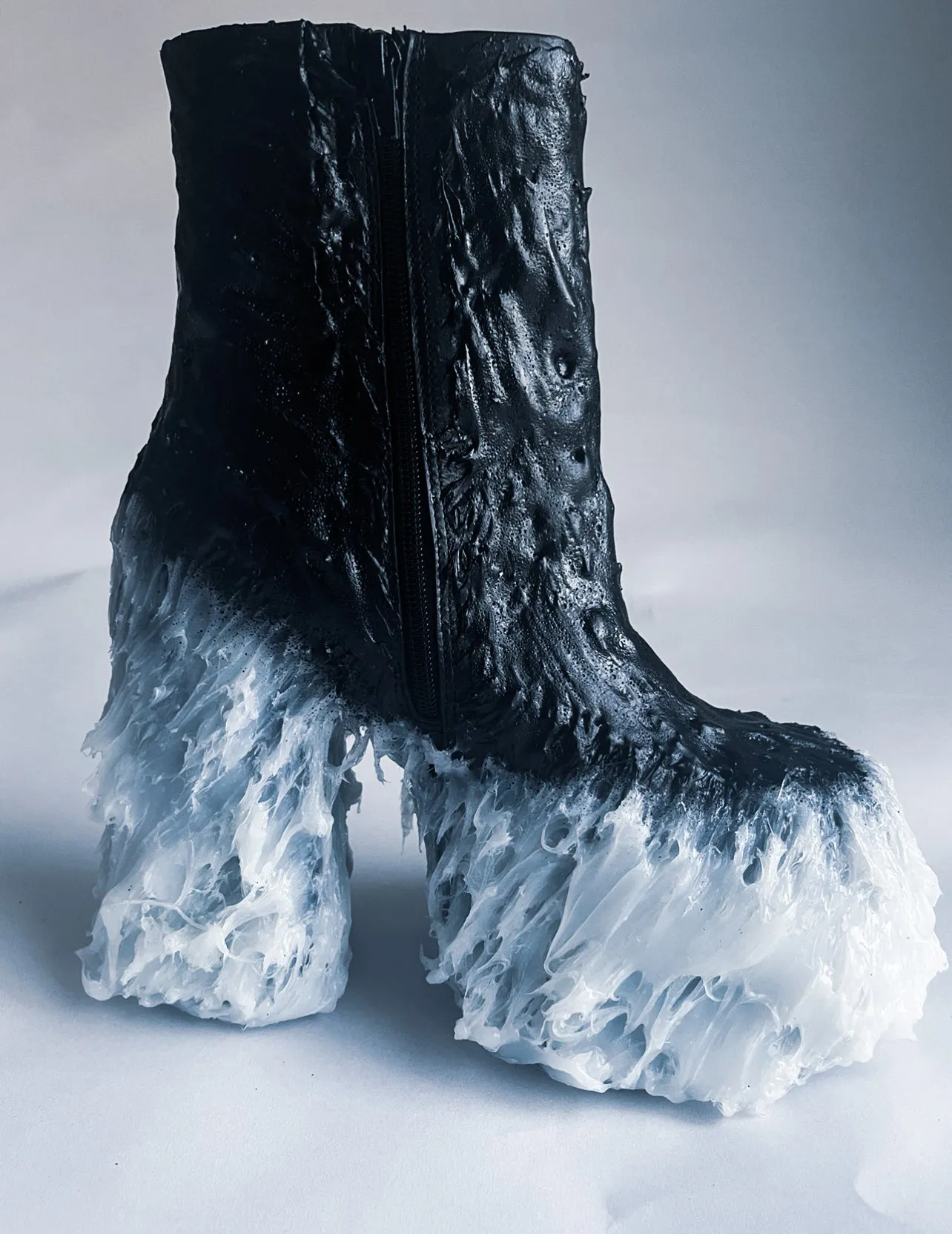 VERNUM LEKTRA HEELS