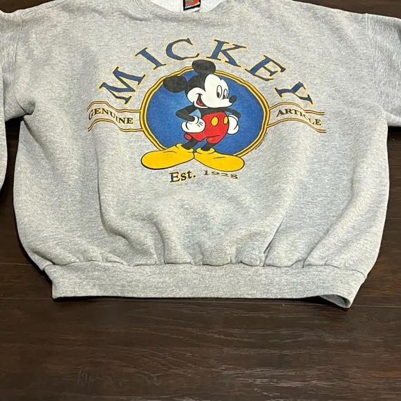 Vintage Mickey Unlimited sweatshirt