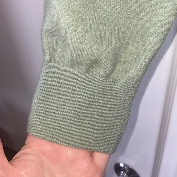 Zara Comfy Seafoam Green Sweater